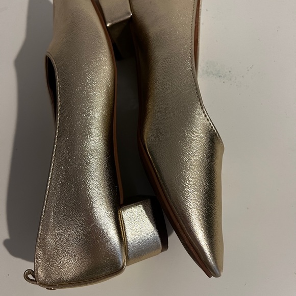 H&M GOLD BALLET HEELS WOMEN'S SIZE 36/5.5 - Picture 5 of 12
